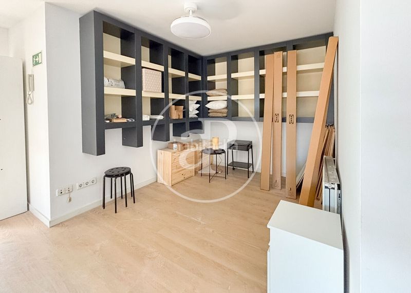 Foto 5dc04366-a5bd-45b2-9fcd-f783d98c82be. Loft amb calefacció aparcament a Simancas Madrid