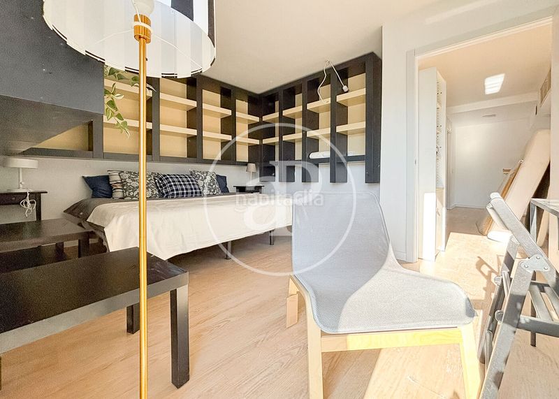 Foto ca64d240-a940-4a72-8c3d-0d05f7c681ce. Loft amb calefacció aparcament a Simancas Madrid