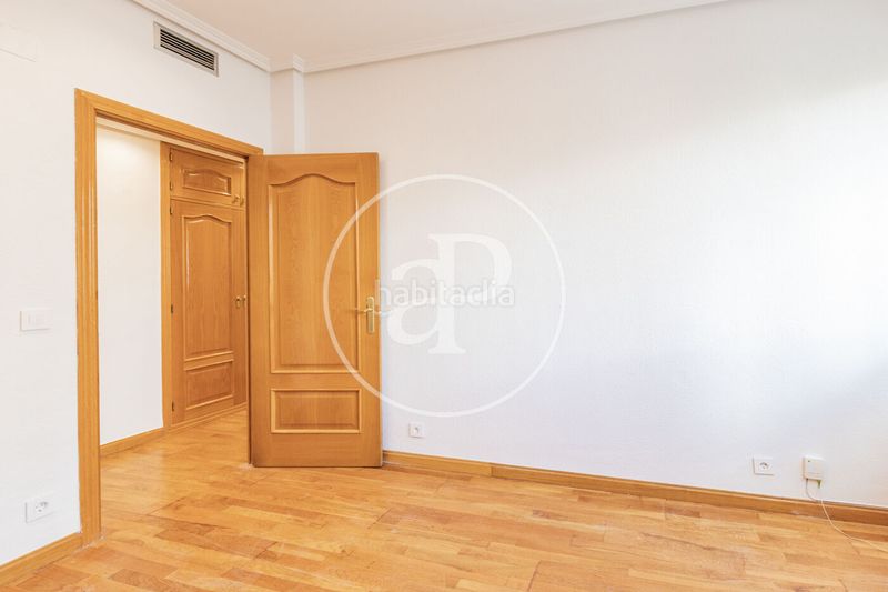 Foto ac634ca4-1604-449c-b5a6-5201337307f0. Pis amb calefacció a Cuatro Caminos - Azca Madrid