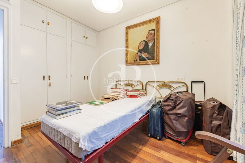 Foto 49a70db9-df88-40e7-84c7-740c1a10783f. Pis amb calefacció aparcament a Nueva España Madrid