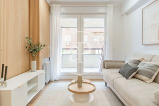 Flat  Calle de alcántara. Piso en venta en lista