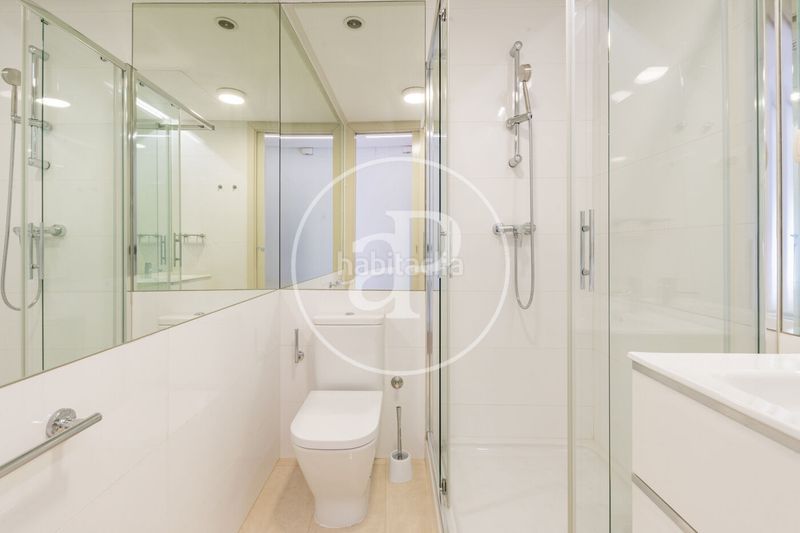 Foto f17453e3-8b28-4da7-aac0-f72b929e66f2. Alquiler piso  en alquiler en calle argensola en Madrid