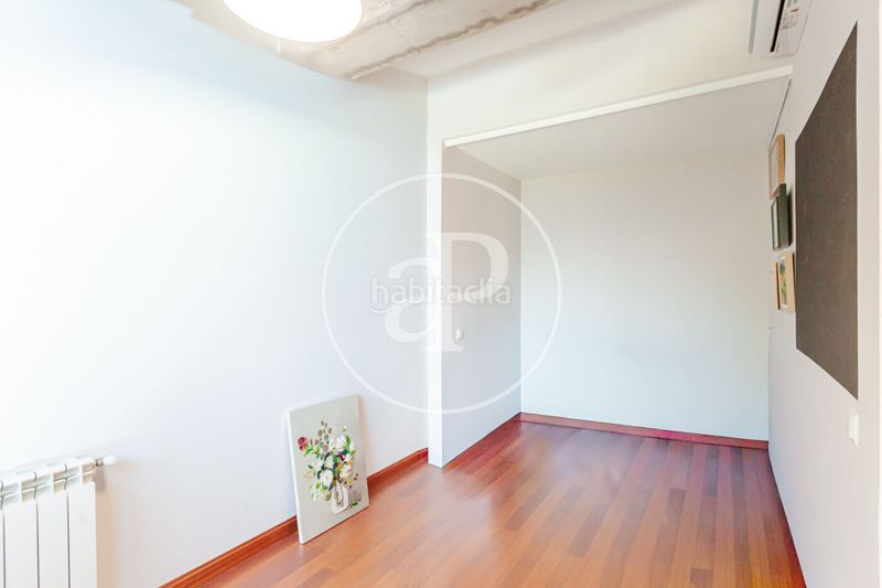 Foto a70c169d-174b-4113-8712-fc6874274d84. Casa adossada amb calefacció aparcament piscina a Madrid