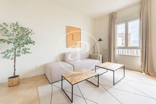 Affitto Appartamento  C. de ibiza. Piso en alquiler en calle de ibiza