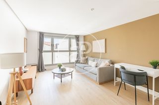 Etagenwohnung in C. de Leganitos