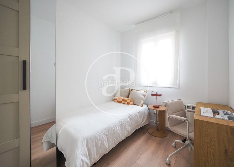 Foto f5f183c8-7fb3-4bd4-ab1b-1f75be69536f. Pis amb calefacció a Vallehermoso Madrid
