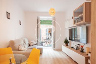 Affitto Appartamento in Cortes-Huertas. Piso en alquiler en barrio de las letras