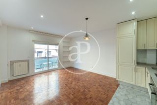 Rent Flat  C. de san julio. Piso en alquiler en calle san julio.