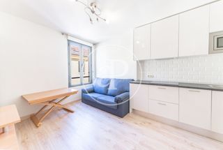 Miete Etagenwohnung  C. de juanelo. Piso en alquiler en la latina
