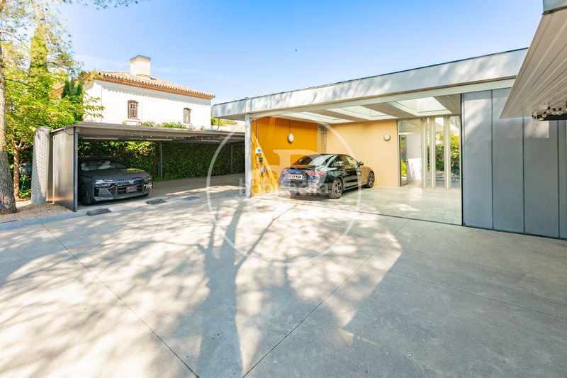 Foto bd62334e-b3ed-429e-bf1b-a146283c2bcd. Casa amb calefacció aparcament piscina a Valdemarín Madrid