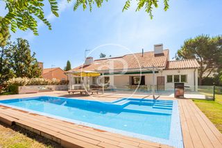 Lloguer Casa a Tres Olivos-Valverde. Chalet en alquiler junto a montecarmelo