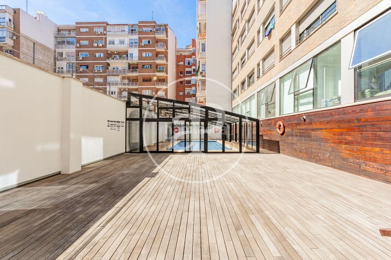 Foto a158707f-b800-4c54-a081-e0aa6b4010ad. Pis amb calefacció aparcament piscina a Ríos Rosas-Nuevos Ministerios Madrid