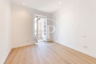 Flat in Palacio. Piso en venta en la latina