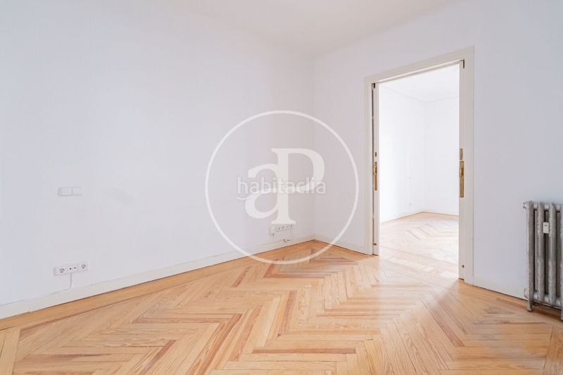 Foto 096d4bf7-f8ae-4b34-acdb-f3201a7661b4. Pis a Recoletos Madrid