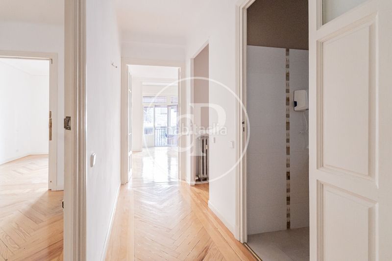 Foto 4c5d0046-2154-4338-a74f-11b0f8b5be6e. Pis a Recoletos Madrid