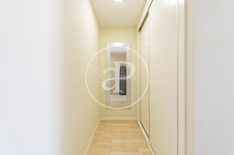 Foto efce8a78-d6a3-462c-9fb2-b5c97eae67f7. Pis amb calefacció aparcament piscina a Adelfas Madrid