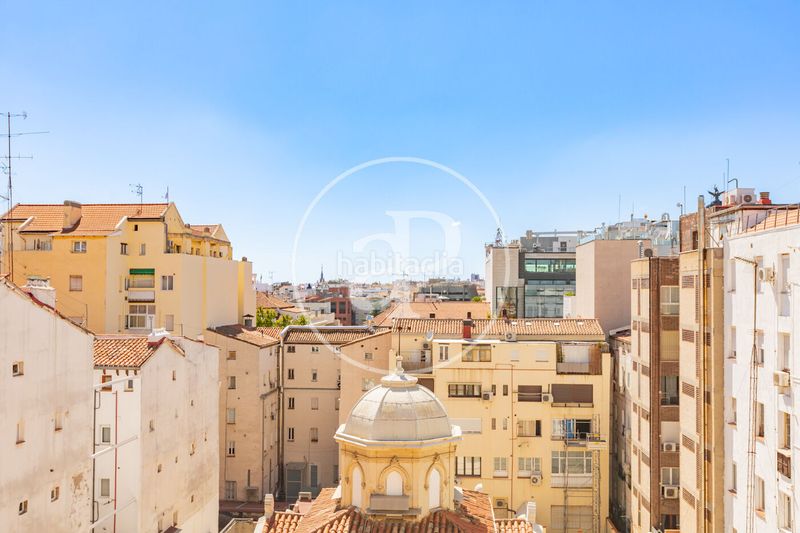 Foto 33f43b1d-ae3f-43e5-9ed7-a7fed0a20195. Àtic amb calefacció a Recoletos Madrid