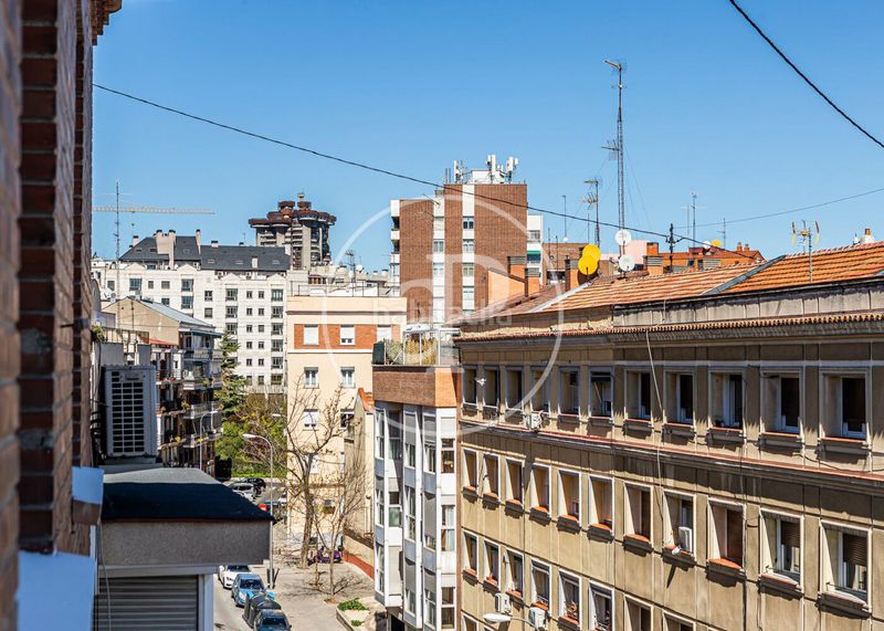 Foto dc422a3a-e92c-41a7-8e01-9795fafe2b86. Pis a Guindalera Madrid
