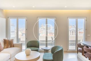 Piso  Plaza santa ana. Exclusivo ático en venta en barrio de las letras
