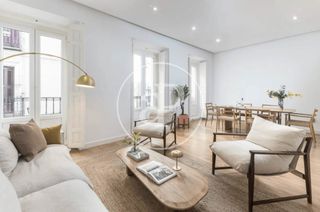 Location Appartement  C. de san lorenzo. Piso en alquiler en calle san lorenzo