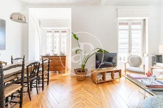 Flat  C. de raimundo fernández villaverde. Piso en venta en nuevos ministerios