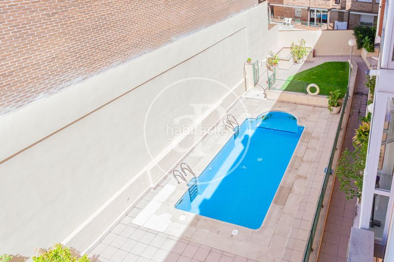 Foto 30d83a09-b12d-460e-ad92-e1155b20c5ae. Dúplex amb calefacció aparcament piscina a Canillas Madrid