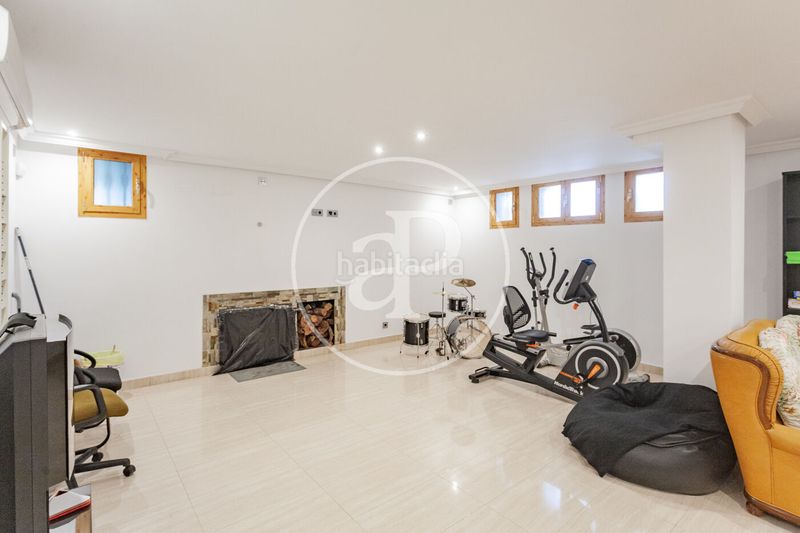 Foto 4318bafd-9df9-4baa-b405-3ba2c223d4a3. Casa villa en venta en El Bosque Villaviciosa de Odón