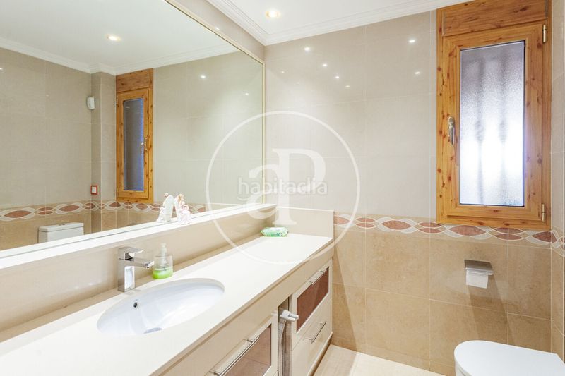 Foto 7720878f-ac96-486c-9b0e-8334c4256486. Casa villa en venta en El Bosque Villaviciosa de Odón