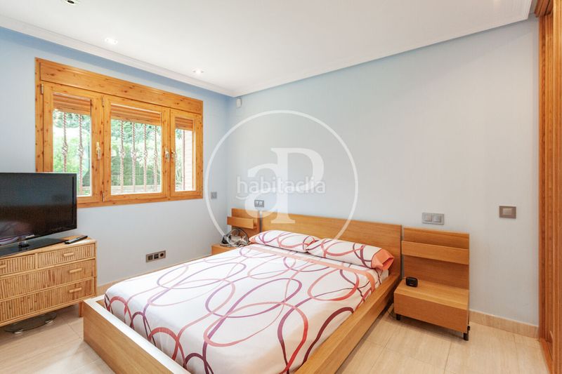 Foto 8b85f9cc-20c2-474d-b8f7-bdcdf8836547. Casa villa en venta en El Bosque Villaviciosa de Odón