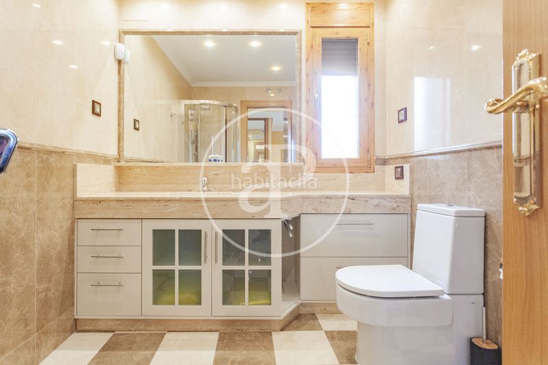 Foto a75058af-be55-47f7-8fc6-528eb01a72fb. Casa villa en venta en El Bosque Villaviciosa de Odón