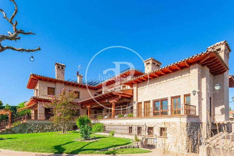 Foto a80fd7ec-d138-416b-94dd-c6f0a2e0cd88. Casa villa en venta en El Bosque Villaviciosa de Odón