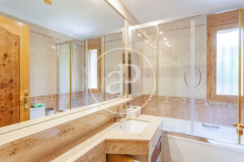 Foto bb222bb0-1a87-499a-85d0-703e6ec50b5f. Casa villa en venta en El Bosque Villaviciosa de Odón