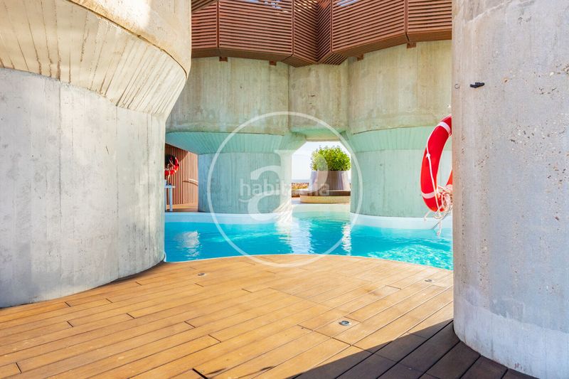Foto d2237ae3-f592-40b7-a50f-0798cf9238b1. Pis amb calefacció piscina a Prosperidad Madrid