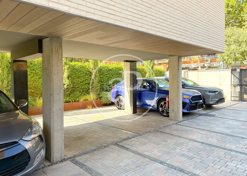 Foto 9695ac1e-965e-43c7-84ec-4278f59747ee. Rent flat with heating parking pool in Concepción Madrid