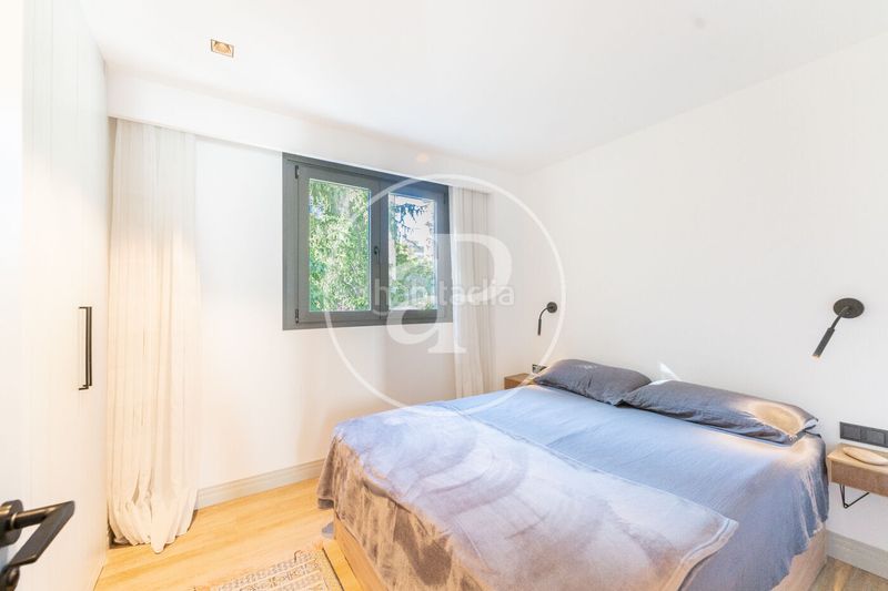 Foto d09db693-d34b-43b2-be47-3cc621a9b8f7. Rent flat with heating parking pool in Concepción Madrid