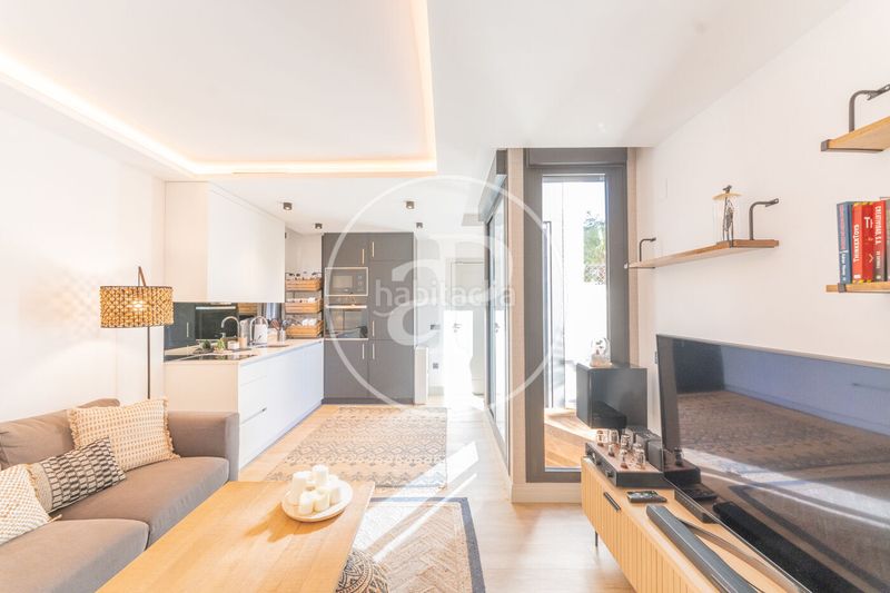 Foto d0a1fd33-68bf-4f5e-820c-accefabc7a01. Rent flat with heating parking pool in Concepción Madrid