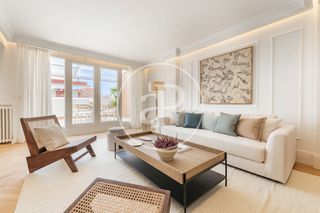 Dachwohnung in C. de Hilarión Eslava
