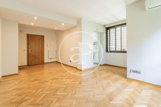 Rent Flat  P.º de la habana. Piso en alquiler en paseo de la habana
