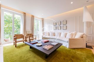 Pis  C. de trafalgar. Piso en venta en trafalgar