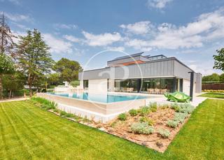 Villa Independiente de obra nueva en Boeadilla del Monte