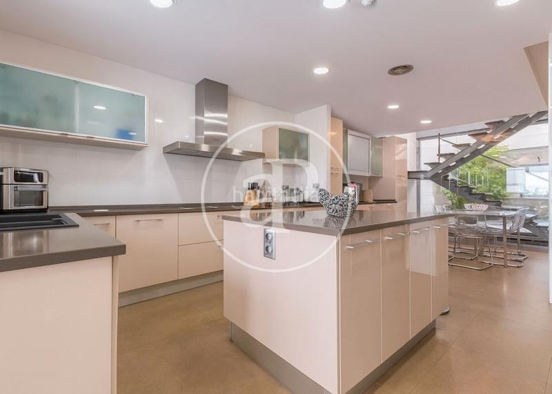 Foto f3200a10-8d05-4a38-b5ae-44a15be16839. Angebot EXCLUSIVOS CHALETS DE OBRA NUEVA EN ARPO - POZUELO DE ALARCÓN in Pozuelo de Alarcón. Wohnungen von Neubauten