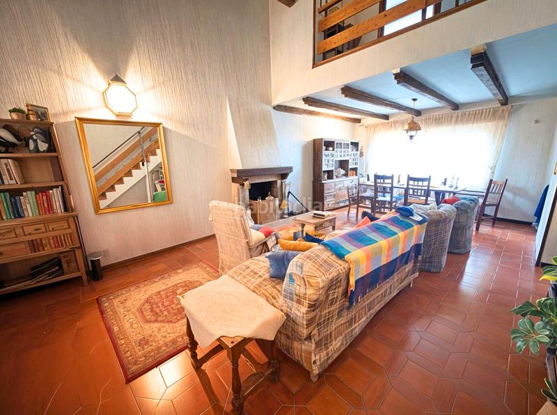 Foto 1cd1eecd-ecc1-486e-9b93-52622ac9fdad. Chalet dans El Robledal Villalbilla