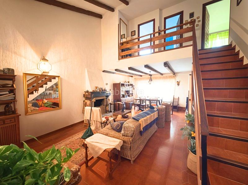 Foto b2ca8c25-bd86-4d12-ab95-e21fc69a22f5. Chalet dans El Robledal Villalbilla