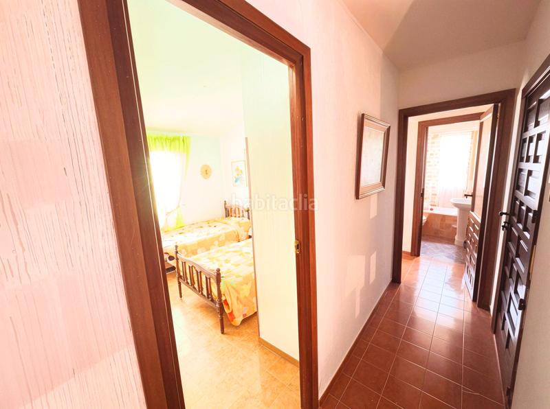 Foto d96ece96-baf3-488d-a6c6-a990dac792e9. Chalet dans El Robledal Villalbilla