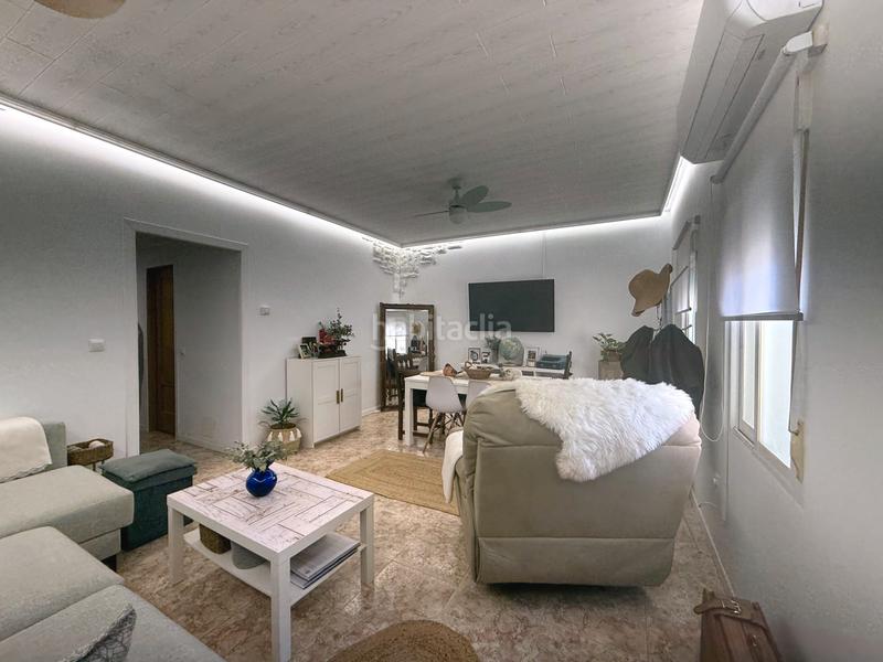 Foto 9af1128f-d744-4a98-ad01-2abf5a3de8c0. Casa adosada chalet adosado a la venta en calle manzana en Meco