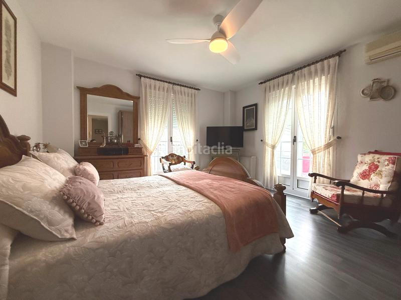 Foto 5538fb0f-e4db-4323-8b18-b8d349505076. Duplex avec chauffage dans Centro Azuqueca de Henares