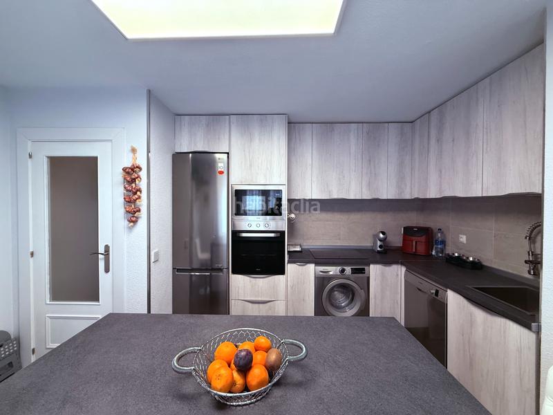 Foto 63235fa1-1527-4266-b1e9-d747d3b568f7. Duplex avec chauffage dans Centro Azuqueca de Henares