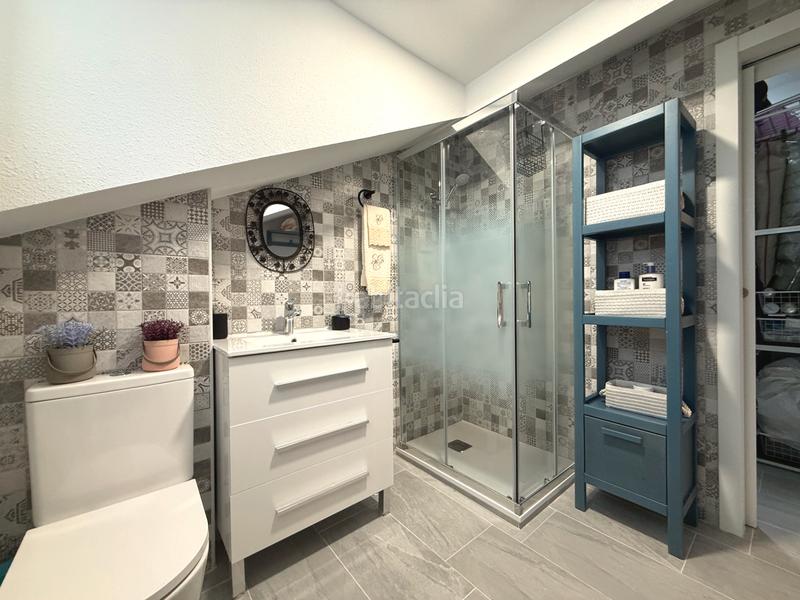 Foto bc0d6f2a-810a-46b6-a5e7-267ff8ebac3e. Duplex avec chauffage dans Centro Azuqueca de Henares