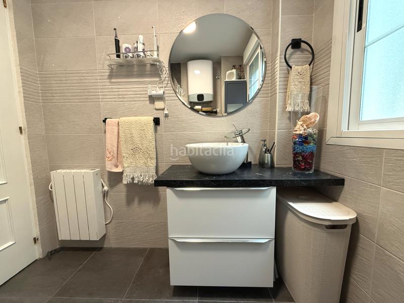 Foto e8db063c-d1a7-4b94-87c8-5bd1dbcdf870. Duplex avec chauffage dans Centro Azuqueca de Henares