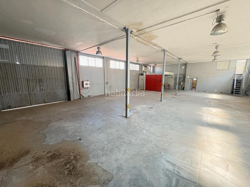 Foto 1164adbf-e2bb-4110-adbd-531640cde556. Fabrikhalle mit heizung in Torres de la Alameda